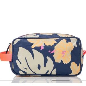 ALOHA COLLECTION Dopp Kit - Samudra